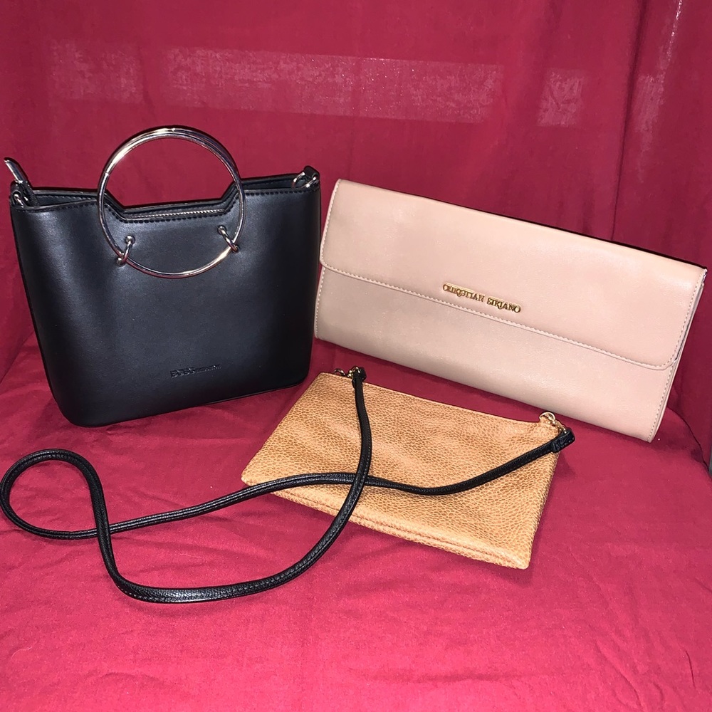 Lot of small purses $13
